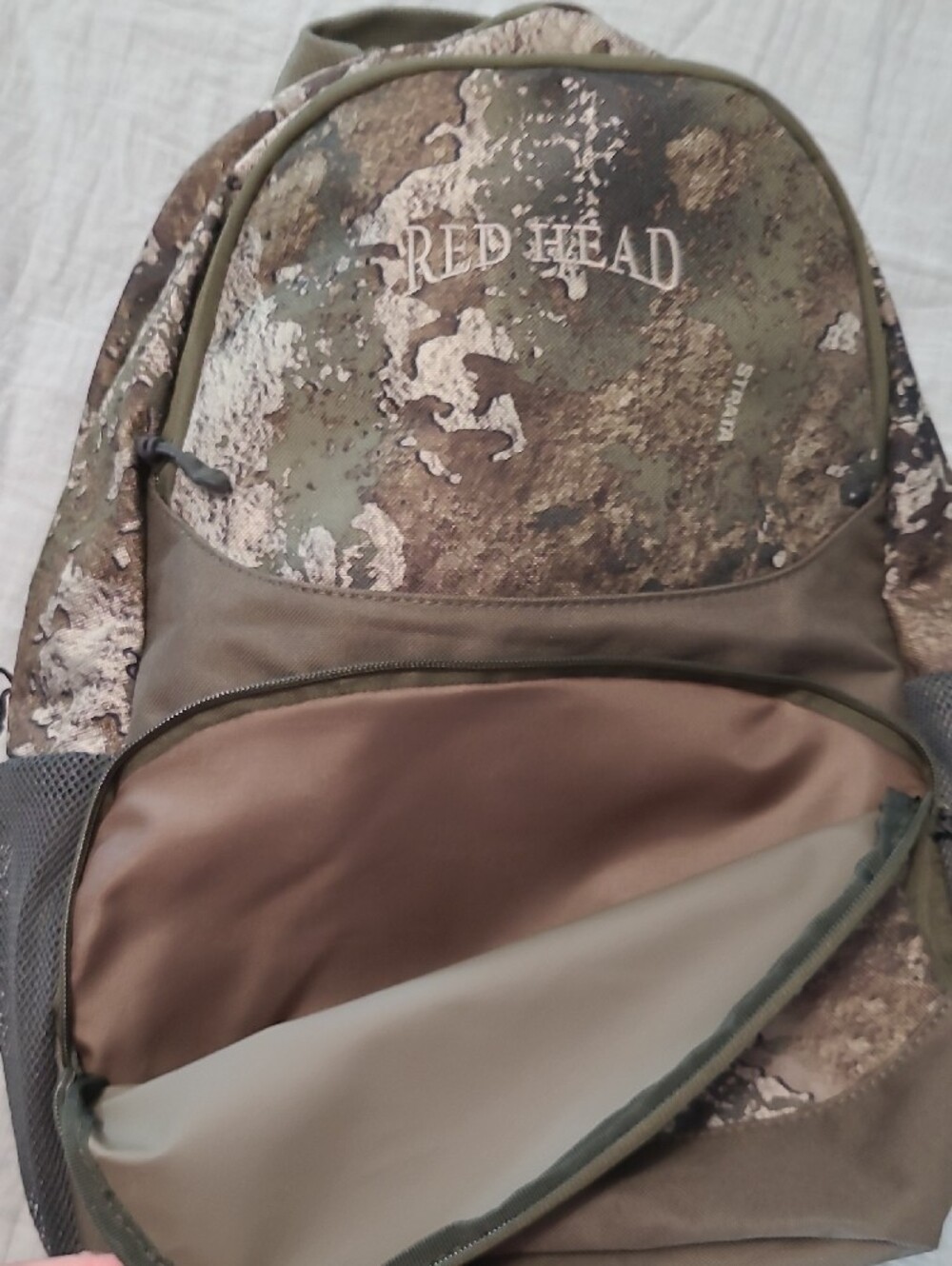 RedHead Camo Backpack - Picture 6 of 10